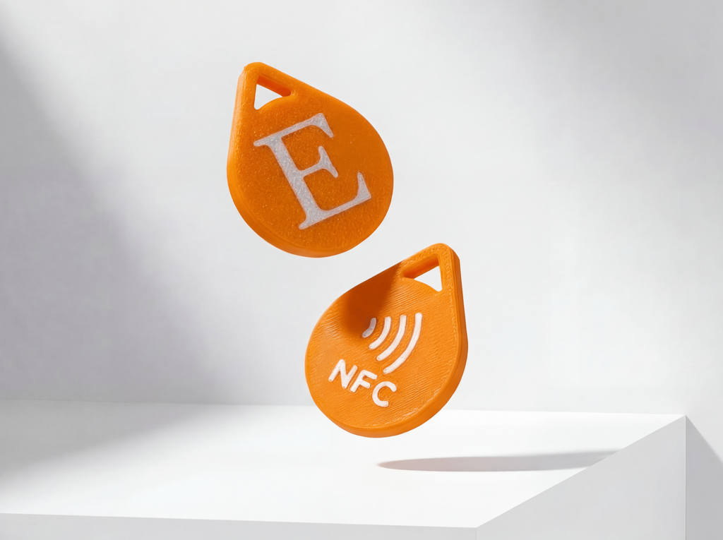 Social Media NFC Tag Keychain – Choose Platform & Color